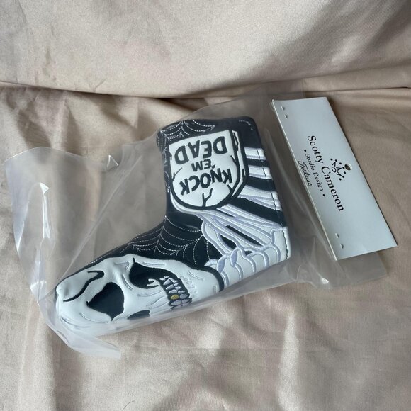 Scotty Cameron Headcover Limited Edition Brand New - Picture 1 of 6